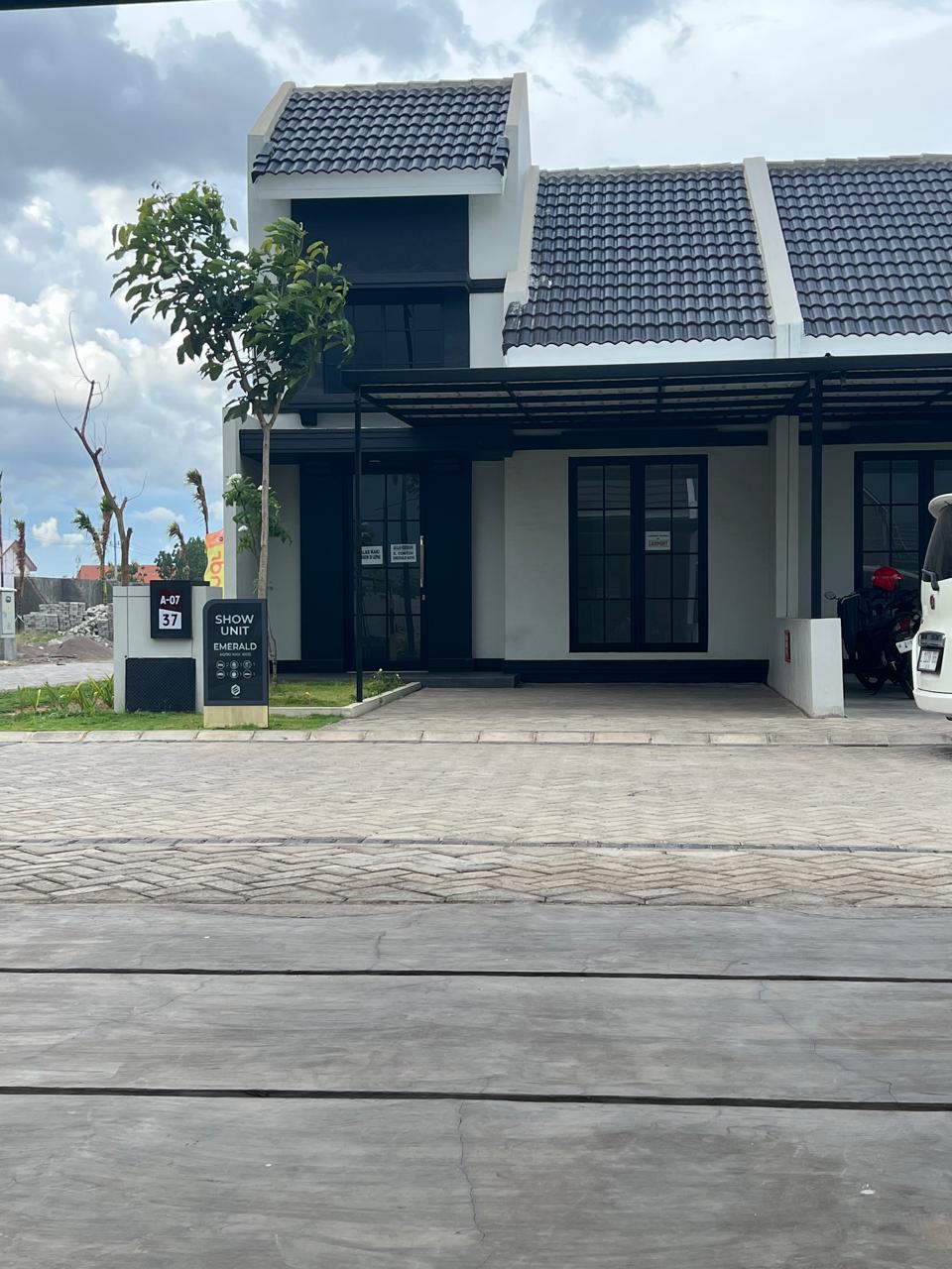 Desain Rumah Elegan
